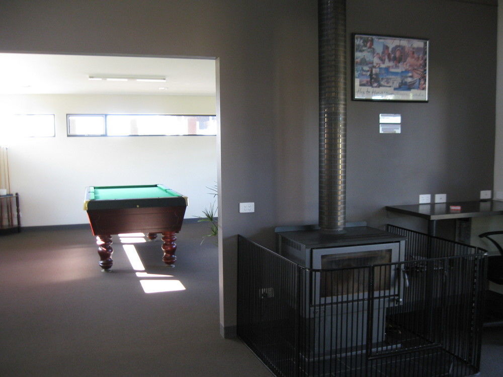Swansea Backpacker Lodge *